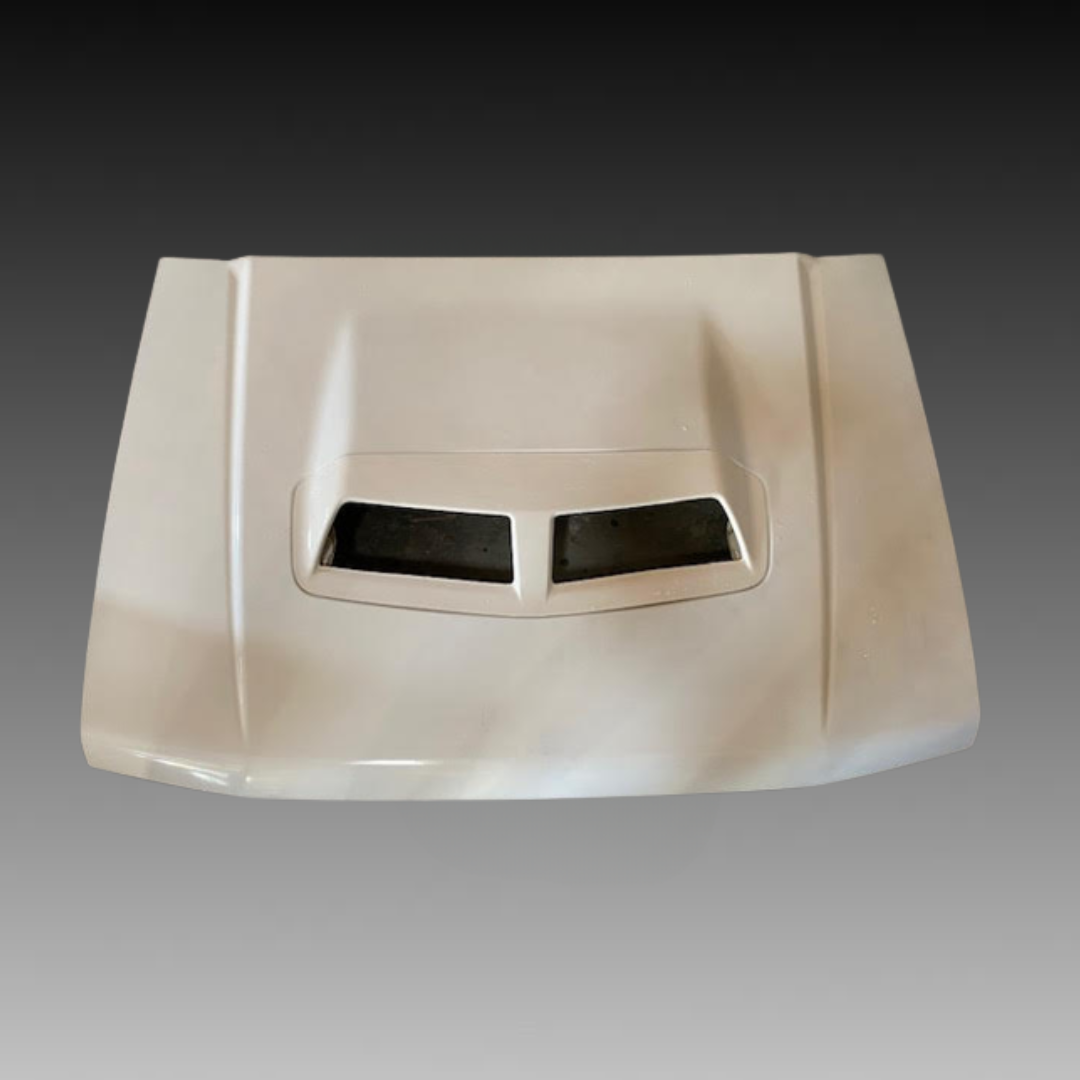 Mitsubishi Pajero Evolution - capot