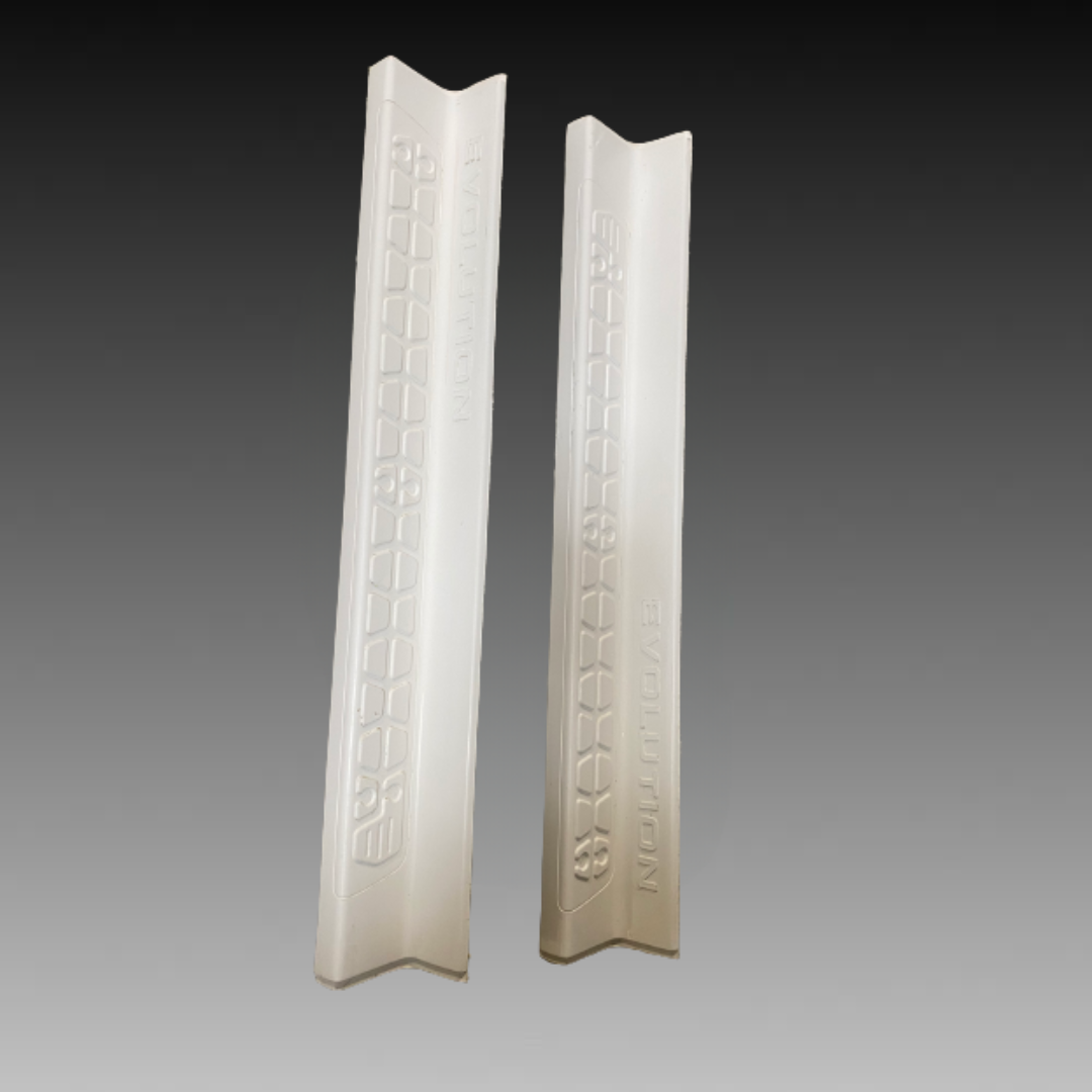 Mitsubishi Pajero Evolution - Marche pieds Droit